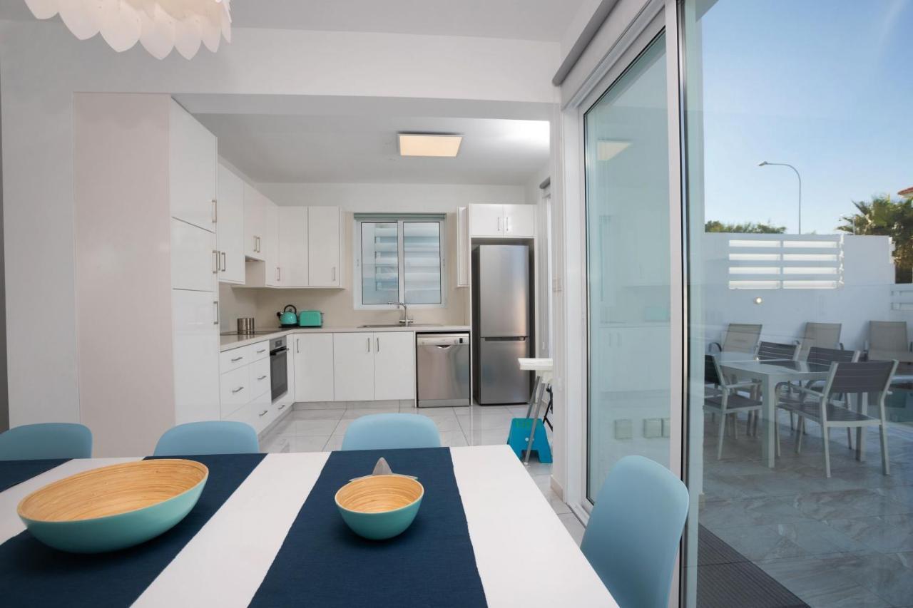 פרוטאראס Villa Ioli Green Bay By Trulycyprus מראה חיצוני תמונה