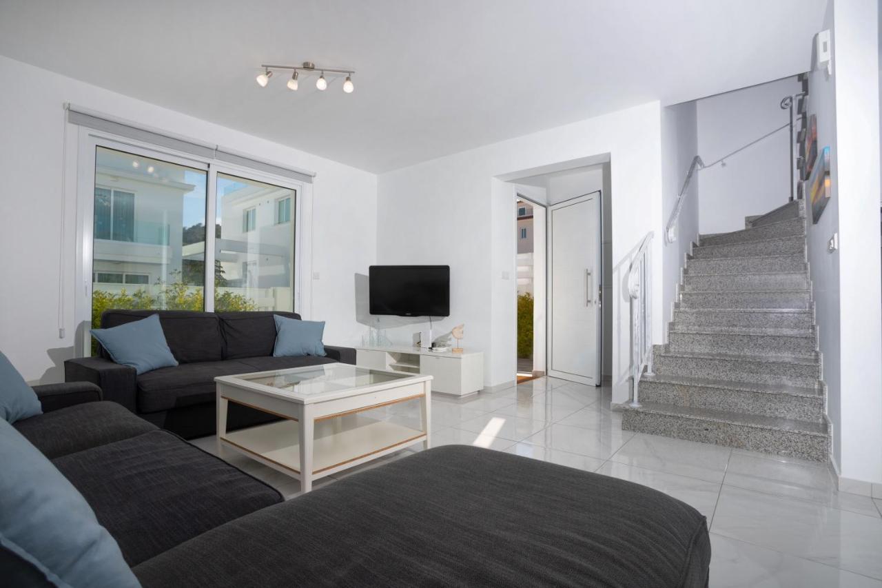 פרוטאראס Villa Ioli Green Bay By Trulycyprus מראה חיצוני תמונה